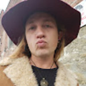 Meet your Posher, Blake